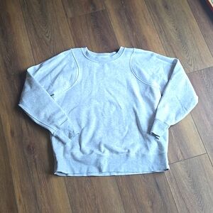 Lululemon longeful crew 12